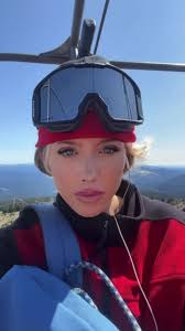 @NLE choppa 💜 this goes #fyp #skiing #skiier #foryoupage #skis #foryou  #girls #shred #skitok