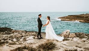 Le site, composé d'un magnifique chateau de. Mariage Au Bord De La Mer Sublimae