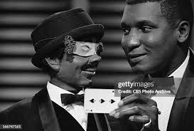 30 Aaron Smothers Photos & High Res Pictures