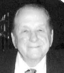 Karen Specht's Instagram, Twitter & Facebook