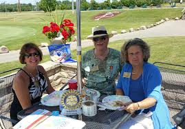 Installation and Celebration Picnic at Foss Park Golf