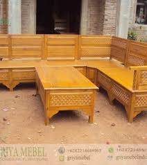 Kursi sudut minimalis terbaru rosson rumah mebel model kursi tamu minimalis & harga. Kursi Sudut Minimalis Motif Kawung Griya Mebel