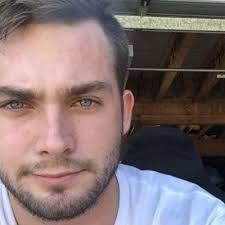 Andre Khan's Instagram, Twitter & Facebook