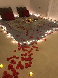 Indoor Picnic My Husband Is The Best Datenight Romantic Date Night Ideas Romantic Room Surprise Romantic Room Decoration