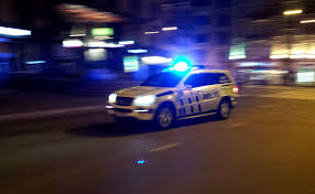 Det er 60km/t miljø på stedet og målt. Utrykning Oslo Politidistrikt Politiet Rykket Ut Etter Rop Og Skrik Par Provde Pa Krevende Dans