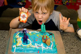 Add to favorites the hulk cake kit dealbacakes $ 8.50. About That Cake 5 Minutes For Mom