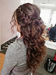 Prom Hair Ideas Prom Hairstyles For Long Hair Quince Hairstyles Long Hair Styles