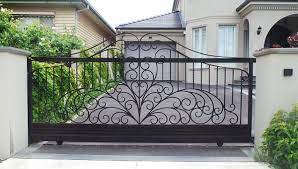 Gerbang kalsiplang 700 ribum2 gerbang ini terbagi 2 bagian 3 meter slide geser 1 meter pakai engsel detail. Model Pagar Besi Tempa Minimalis Modern Tetap Klasik Dan Mewah