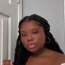 Tabitha Parks's Instagram, Twitter & Facebook