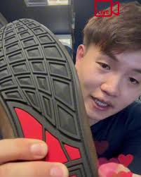 Pov: Unboxing terbaru kasut...