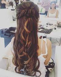 From simple wedding hairstyles to those which are a tad complex, there are kinds of the half up half down do. Half Up Half Down Wedding Hairstyles 50 Stylish Ideas For Brides