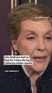 Julie Askew's Instagram, Twitter & Facebook