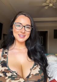 Madison Knox (@madisonknox7)