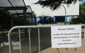 Legionelle A La Piscine De Rueil Une Plainte Deposee Pour Mise En Danger De La Vie D Autrui Le Parisien