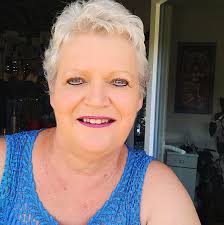 Vue de ma fenêtre Lever de soleil au mois de juillet