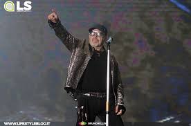 Video con testo del nuovo singolo di vasco rossi, se ti potessi dire. Se Ti Potessi Dire Il Nuovo Singolo Di Vasco Rossi Lifestyle Blog