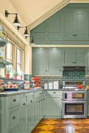 Take Cupboards All The Way Up To The Top Of The Vaulted Ceiling Farmhouse Kitchen Remodel Kitchen Cabinet Design Kitchen Remodel