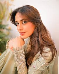 Iqra Aziz Best Pics