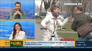Починають роботу прямоефірні студії телеканалу «україна 24». V Pryamom Efire Kanala Ahmetova Proezzhavshij Mimo Velosipedist Nazval Oligarha Petuhom Video