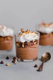 This Easy Chocolate Mousse Recipe Is Made With Two Ingredients Heavy Cream And Chocolate Chips A Chocolate Mousse Recipe Mousse Recipes Easy Chocolate Mousse