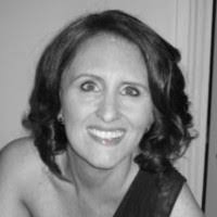 Sara Baines's Instagram, Twitter & Facebook