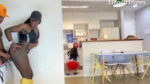 Xnxx sexo escondido