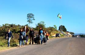 La frontera entre la república federativa de brasil y la república bolivariana de venezuela es el límite que separa los territorios de ambos países. Brasil Mantem Restrita Entrada De Estrangeiros Por Fronteiras Terrestres Roraima 1