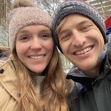 Alyssa Kraus and Jacques De Beer's Wedding Website