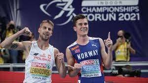 W 2015 oraz w 2016 zdobył z lechem poznań. Hme Torun 2021 Marcin Lewandowski Jednak Ze Srebrem Polsat Sport