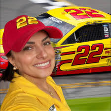 Fuel your race day look. Ryan Blaney BODYARMOR merch is here. Get yours  now: bit.ly/2HVfwtx