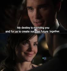 Clark and Lois getting married.. 💒👰🤵‍♂️💐💍 📺 SMALLVILLE 📙 Superman:  The Wedding Album #1 #Smallville #supermantheweddingalbum #ClarkKent  #LoisLane #tomwelling #ericadurance #Superman #liveaction #comics