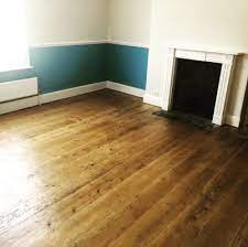 Extra tough against wear and tear. Ronseal Diamond Hard Floor Varnish Clear Matt 2 5l Wickes Co Uk