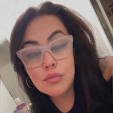 My blood glucose monitor needs the battery to be changed every 4-5 days and  battery's are price!! Is there any glucose monitor that any one recommends