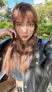 都大三了第一次坐政大遙遙椅然後再說一次我真的很會自拍