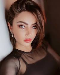 Image May Contain 1 Person Closeup Brunette Beauty Beauty Girl Hair Beauty