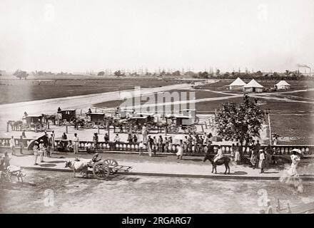 Chowringhee road or jawaharlal nehru road hi-res stock photography and images - Alamy