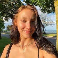 Daija Smith's Instagram, Twitter & Facebook