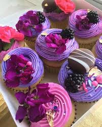 Lavender Earl Grey Cupcakes Still Accepting Holiday Orders Dulceology Gmail Com Etsy Etsyseller Cupcak Desserts Dessert Decoration Beautiful Desserts