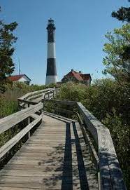 Long Island S Creepiest Haunted Places Haunted Places Haunting Island Lighthouse