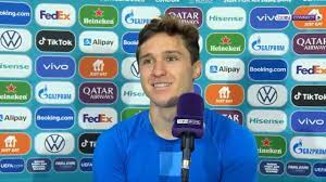 Born 29 december 1970) is an italian football coach and former striker. Federico Chiesa L Intervista Perfetta In Inglese Diventa Virale Video