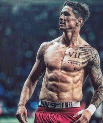 Fernando torres is unique but he is not as unique as supposed. Football Tweet On Twitter Fernando Torres Wins His First Ever Trophy For Atletico Madrid In His Final Game For Them Perfect Ending