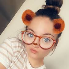 Zara Cox (@omgitszarac)