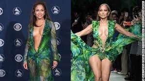 We all know jennifer lopez: Did You Know J Lo Inspired Google Images Find Out How On Folkspaper Jlo Greendress Google Google Jennifer Lopez Versace Dress Green Dress Jennifer Lopez