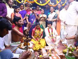Saturday, 26 september 2020 at 03:17 am. Aishwarya Rajesh Wedding Photos Rahul Ravindran Marriage Video News A Grand Tamil Wedding For Aishwarya Rajesh Rahul Ravindran