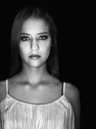 Veronica Arango's Instagram, Twitter & Facebook