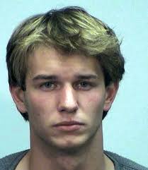 Murder suspect nabbed: Caught in Dover, accused of killing 3 in Maine