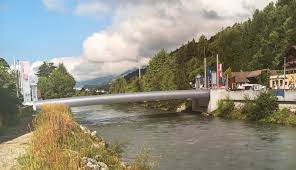 Sie wurde zwischen 1901 und 1903 während der herrschaft von kaiser franz joseph i. Mittersill Neue Salzachbrucke Wird Errichtet Osttirol Heute At