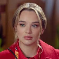 Tyler Hynes as Derrick in Holiday Touchdown: A Chiefs Love Story