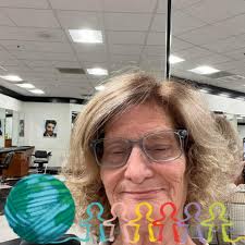 Delta High School Classmates Sharing Memories