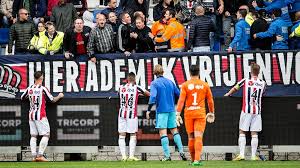 Site for best fixed matches sure betting or feyenoord 1×2 combo fixed matches odds 30 sure win 100% sure. Hooligans Willem Ii Gooien Fan Feyenoord Over Reling Stadion Rtl Nieuws